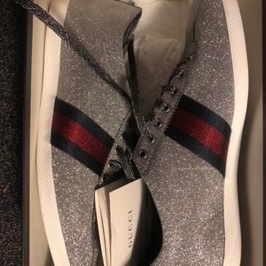 Gucci Bambi Web Sneakers  size 13